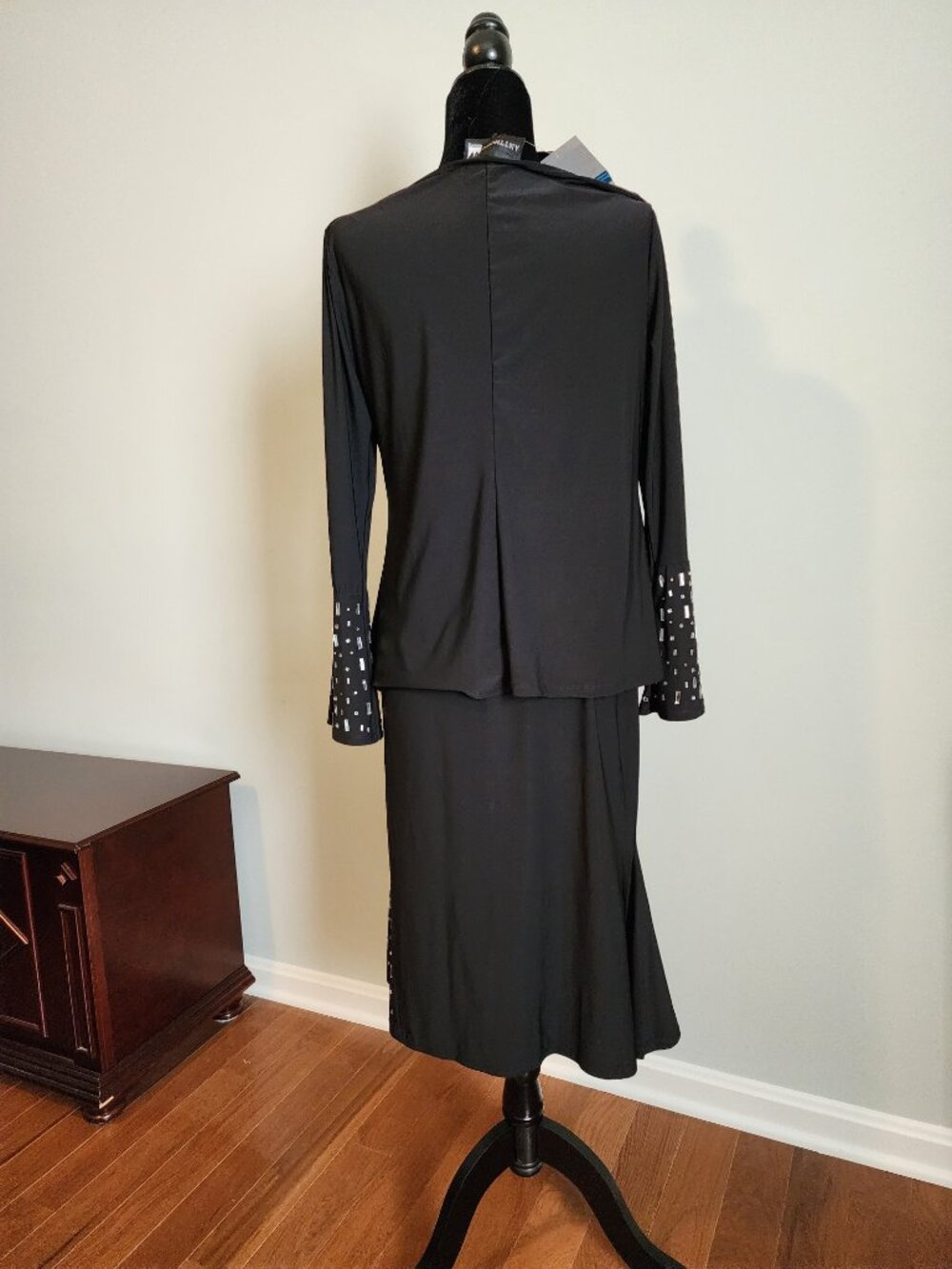 Black Crystal Accented Top and Skirt set - Picture 3 of 16